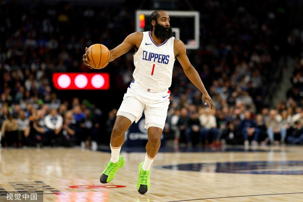 的指导下 的指导下