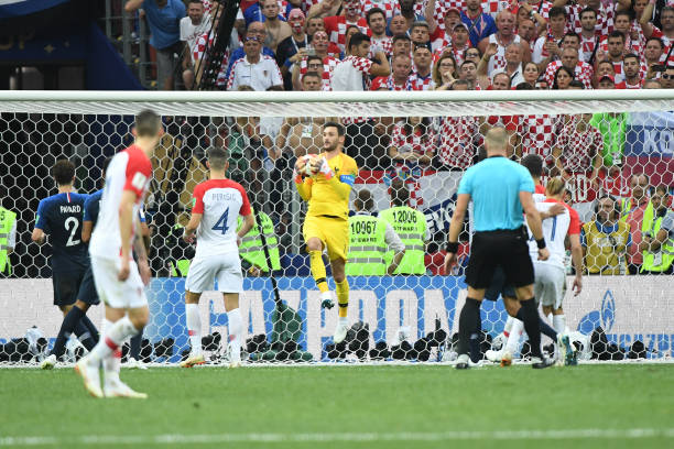 军立下汗马 军立下汗马